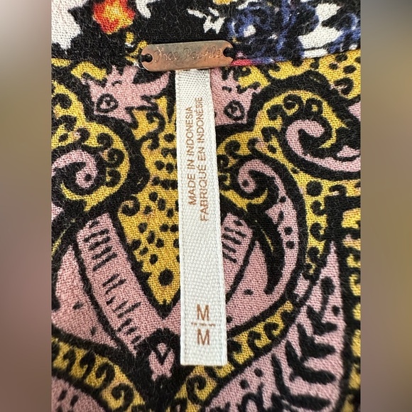 Free People Wildflower Fields Henley Tunic Boho Top Size Medium - Picture 7 of 9